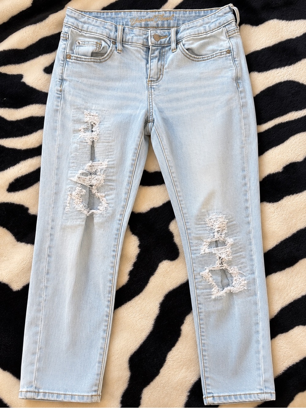 Universal Thread Light Blue Distressed Straight Leg Jeans